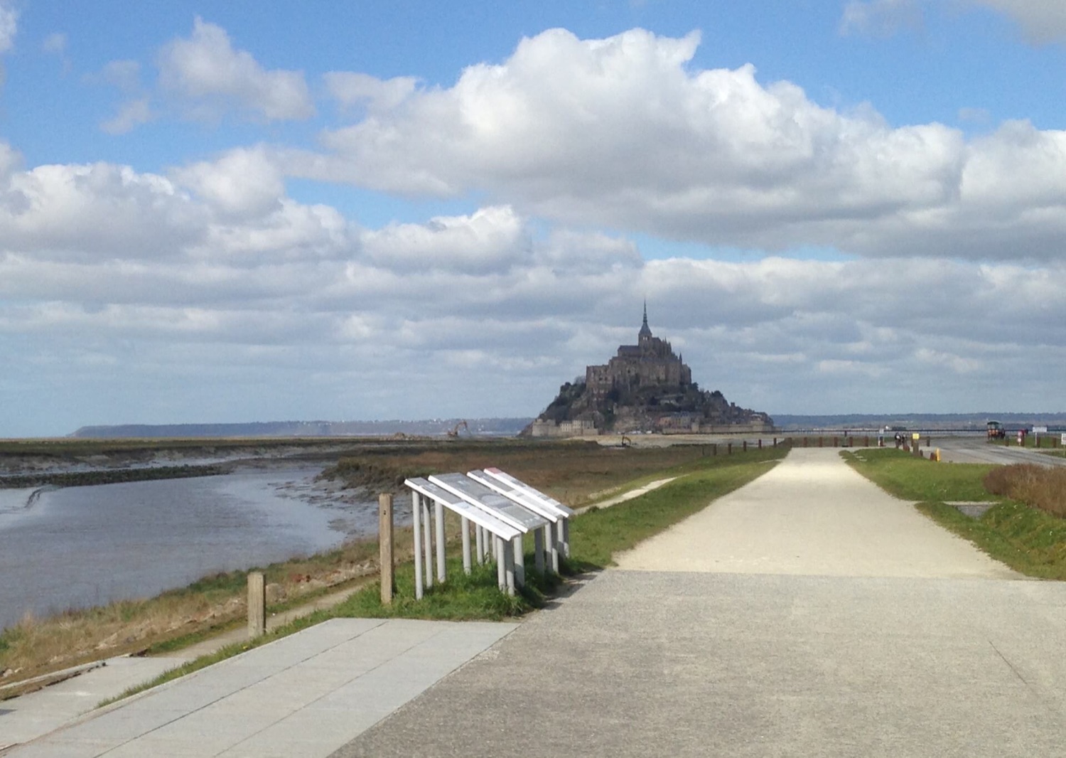 Mont-Saint-Michel, a short drive from La Volée